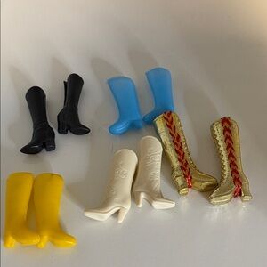 5 Vintage Barbie doll boots lot